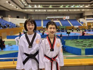 岡本留佳と弟との2ショット